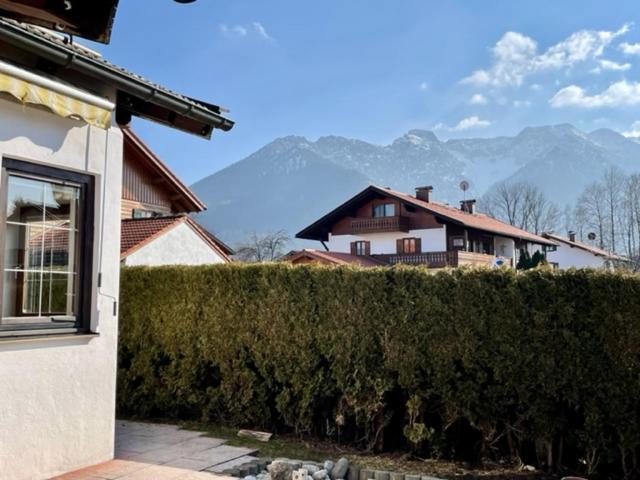 Kleines Haeuschen Mit Bergblick Apartment Eschenlohe Exterior foto